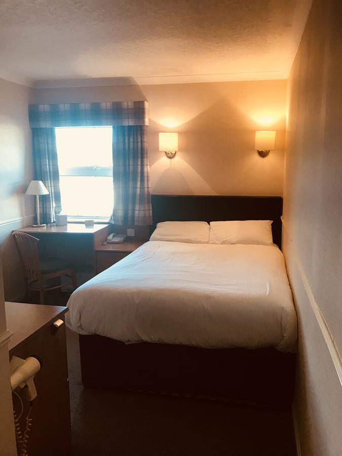 Single Room with Private Bathroom